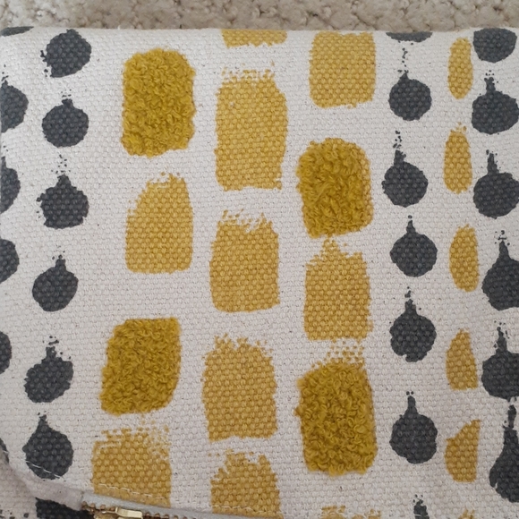 Foldover Zipper Pouch / Clutch - Picture 2 of 6